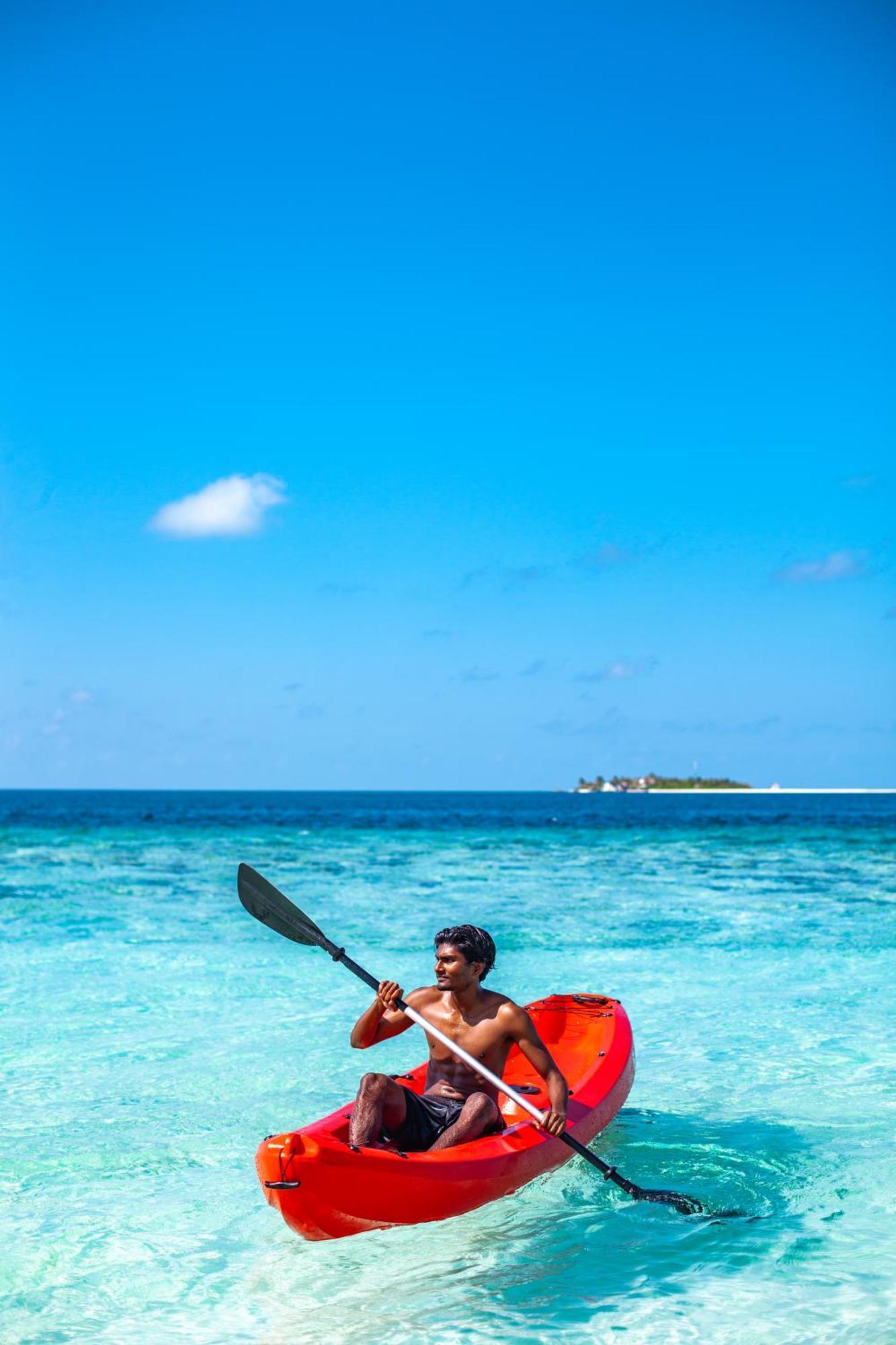 Nihaali Maldives Hotel Kudarikilu Exterior foto