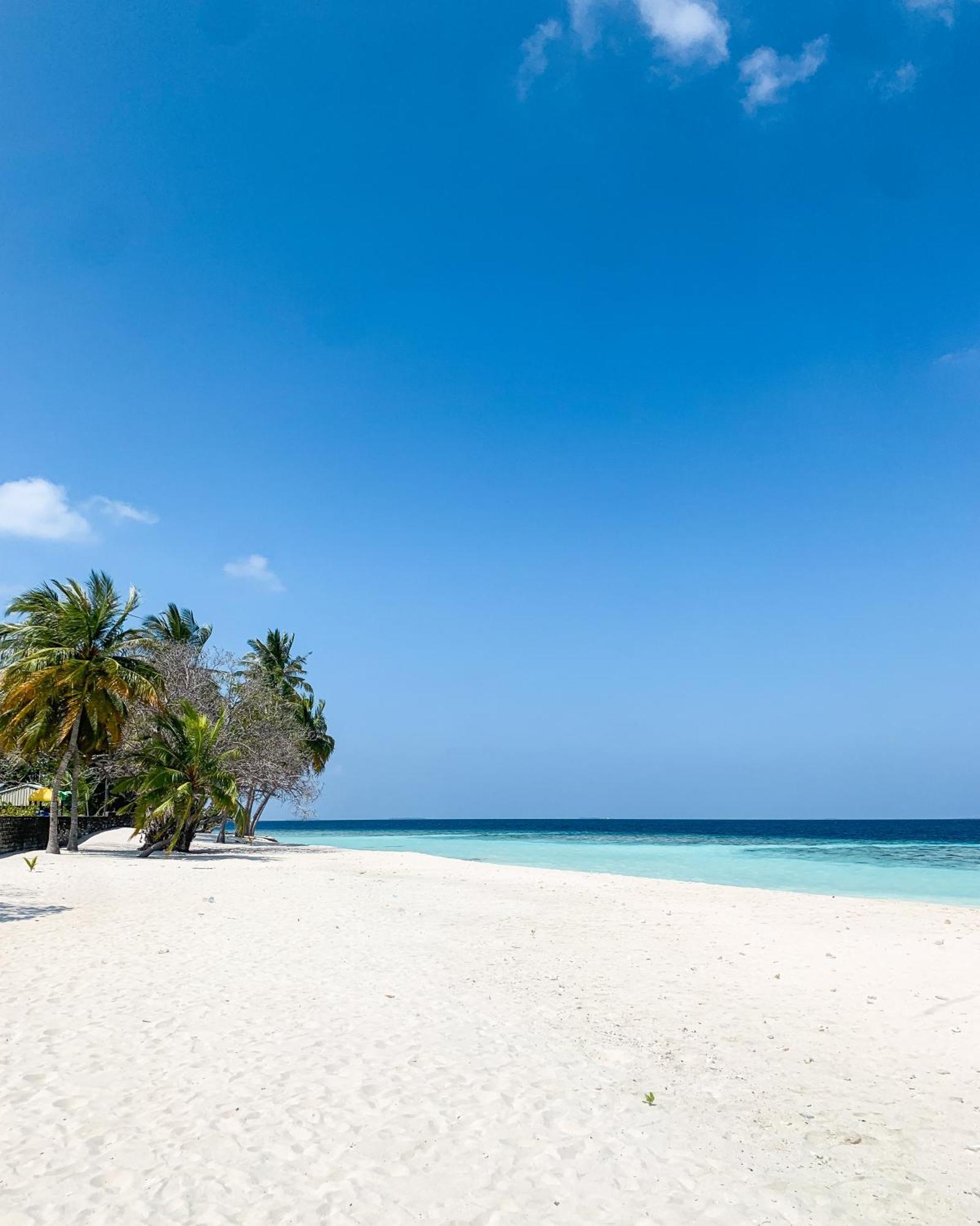Nihaali Maldives Hotel Kudarikilu Exterior foto